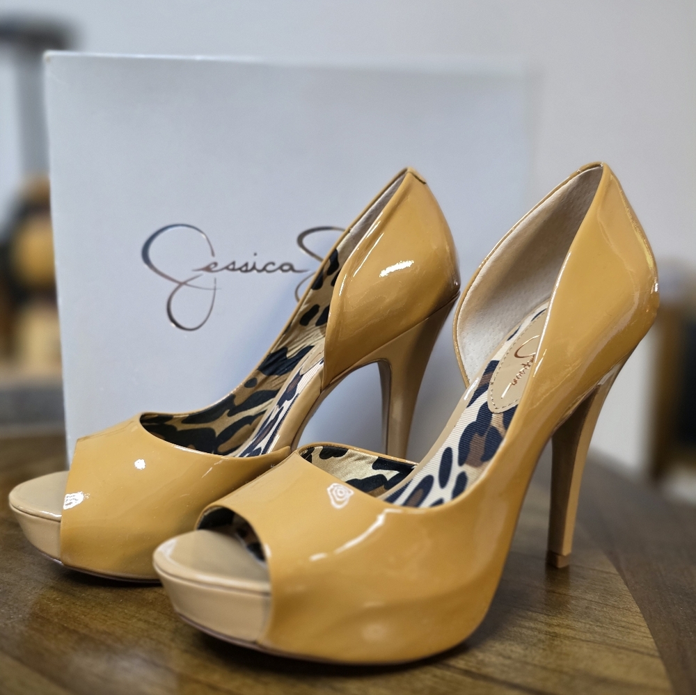 Jessica Simpson Acadia, Cognac Peep Toe Heels